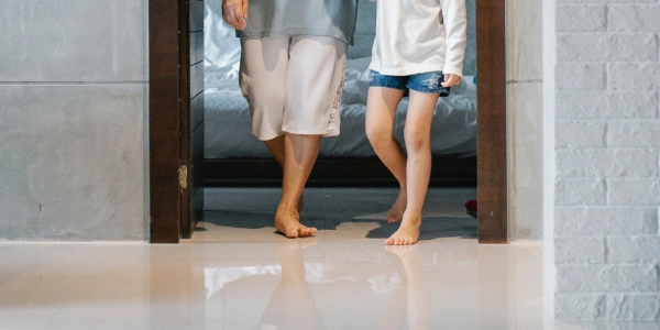 Beneficios de Caminar Descalzo (Grounding) | Earthing